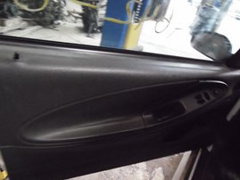 2004 FORD MUSTANG CPE WHITE 3.9L AT F19052